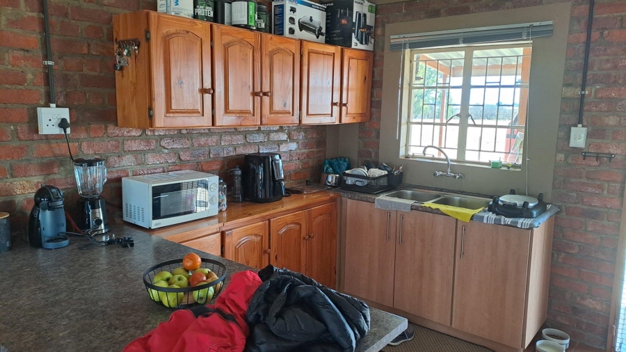 8 Bedroom Property for Sale in Potchefstroom Rural North West